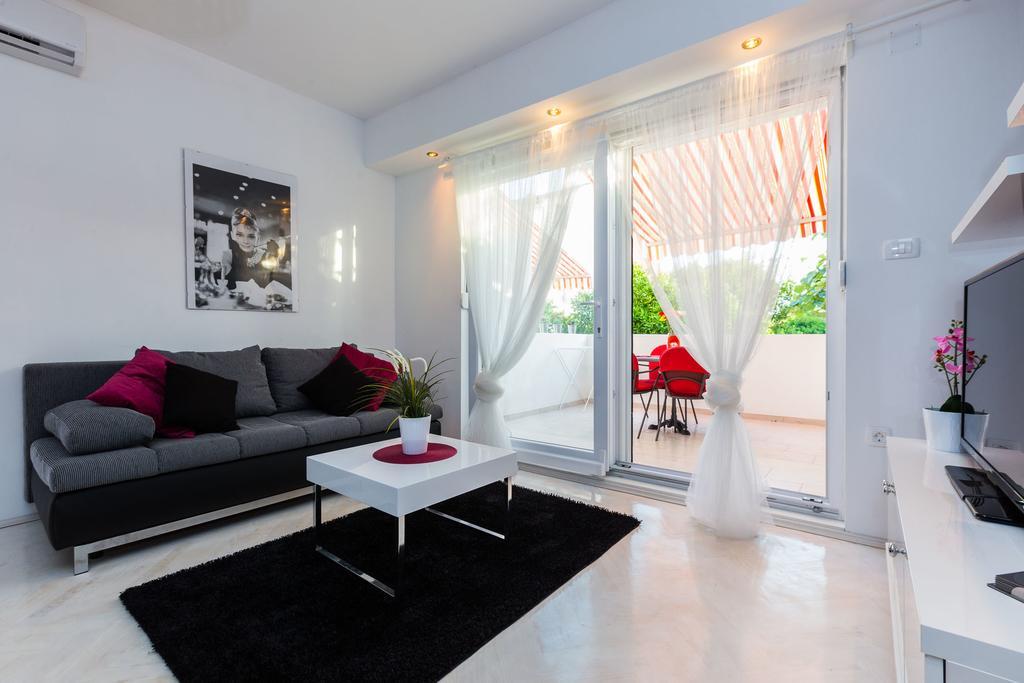 Apartments Elizabeth Biograd Na Moru Cameră foto